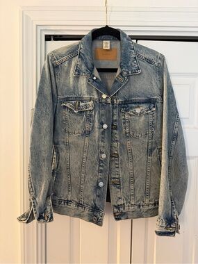 H&M Denim Trucker Jacket - Light Blue Wash